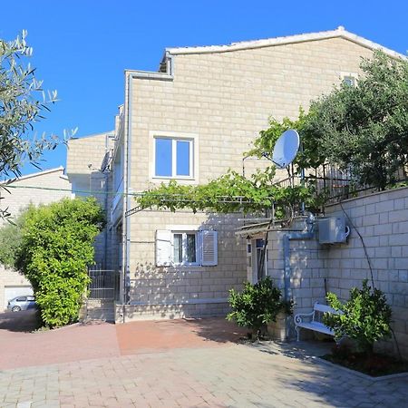 Apartments By The Sea Duce, Omis - 2737 Ngoại thất bức ảnh