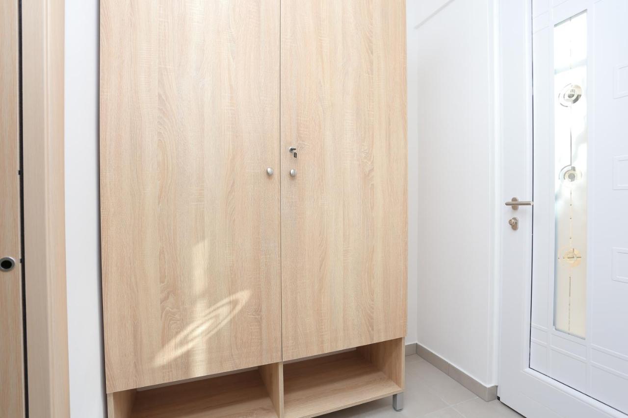 Apartments By The Sea Duce, Omis - 2737 Ngoại thất bức ảnh